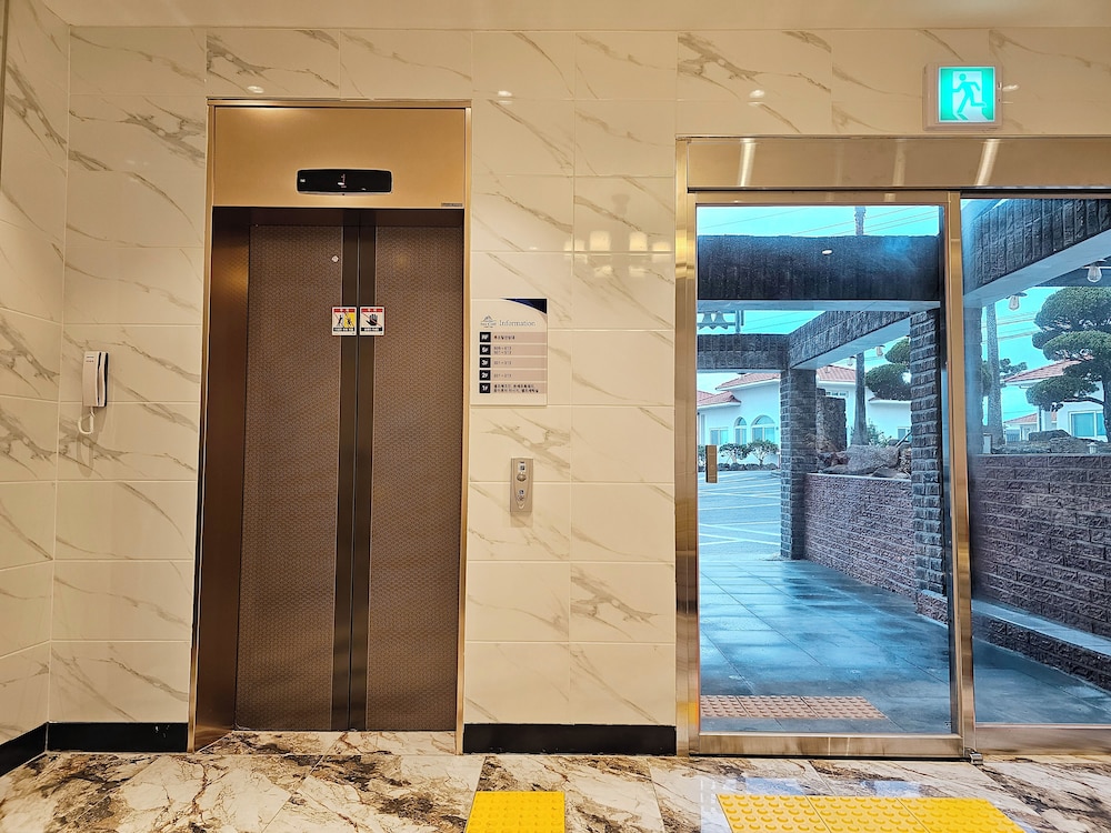 sea cliff hotel jeju