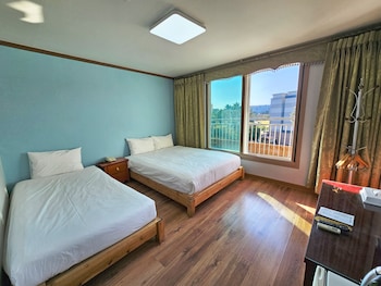 sea cliff hotel jeju