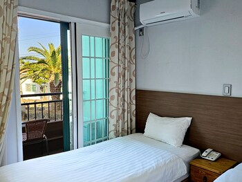 sea cliff hotel jeju