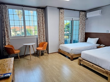 sea cliff hotel jeju