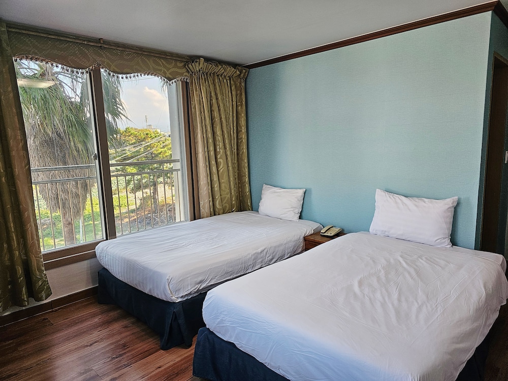 sea cliff hotel jeju