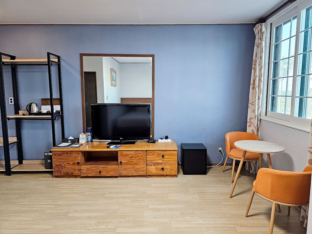 sea cliff hotel jeju