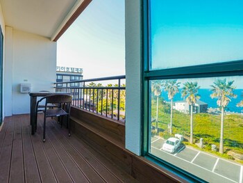 sea cliff hotel jeju