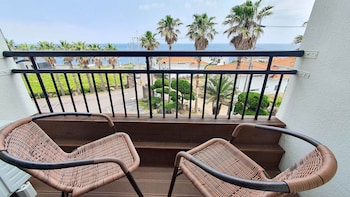 sea cliff hotel jeju