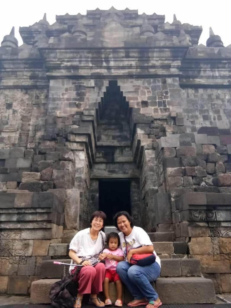 genthong homestay hostel