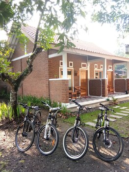 genthong homestay hostel