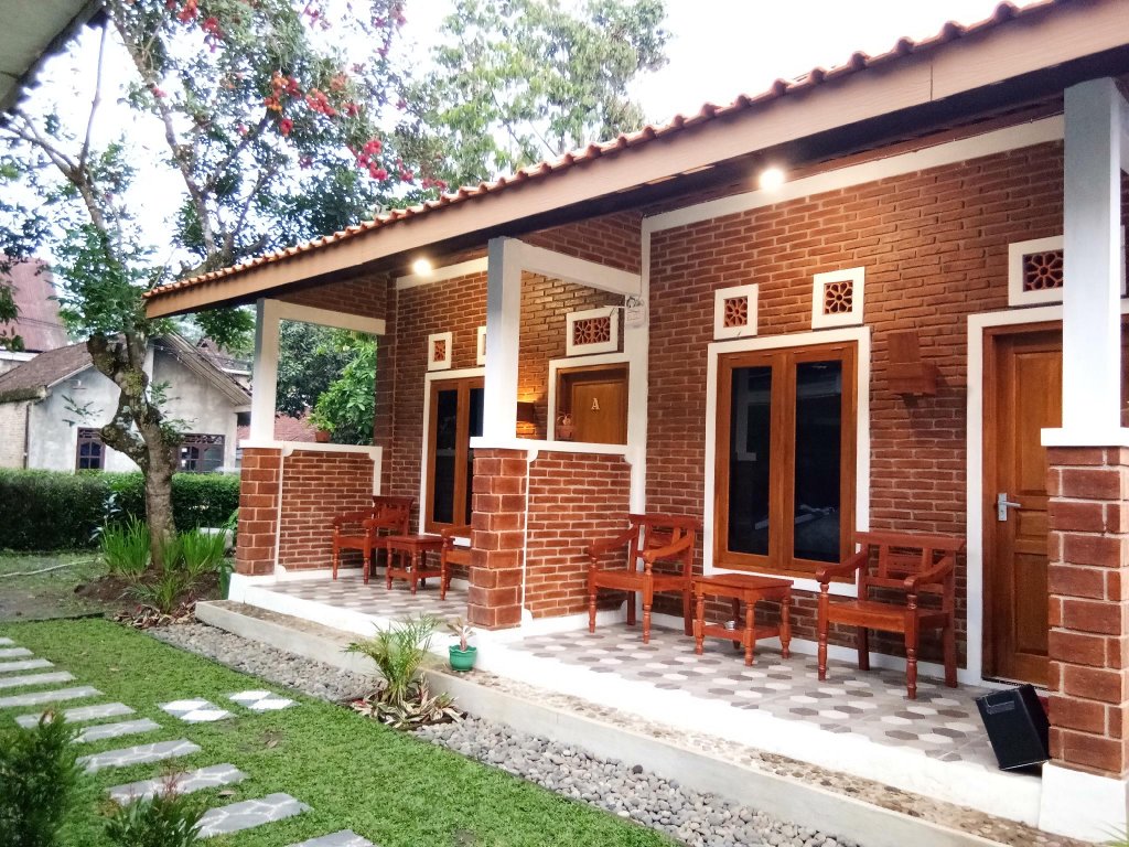 Genthong Homestay - Hostel,,1 star