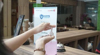 reddoorz jalan biak roxy jakarta