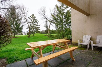 wintergreen condos