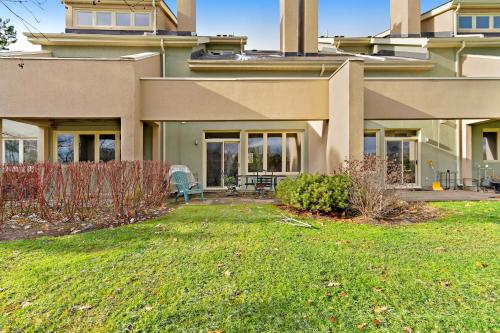 Wintergreen Condos,Owen Sound>>Collingwood,3.5 star