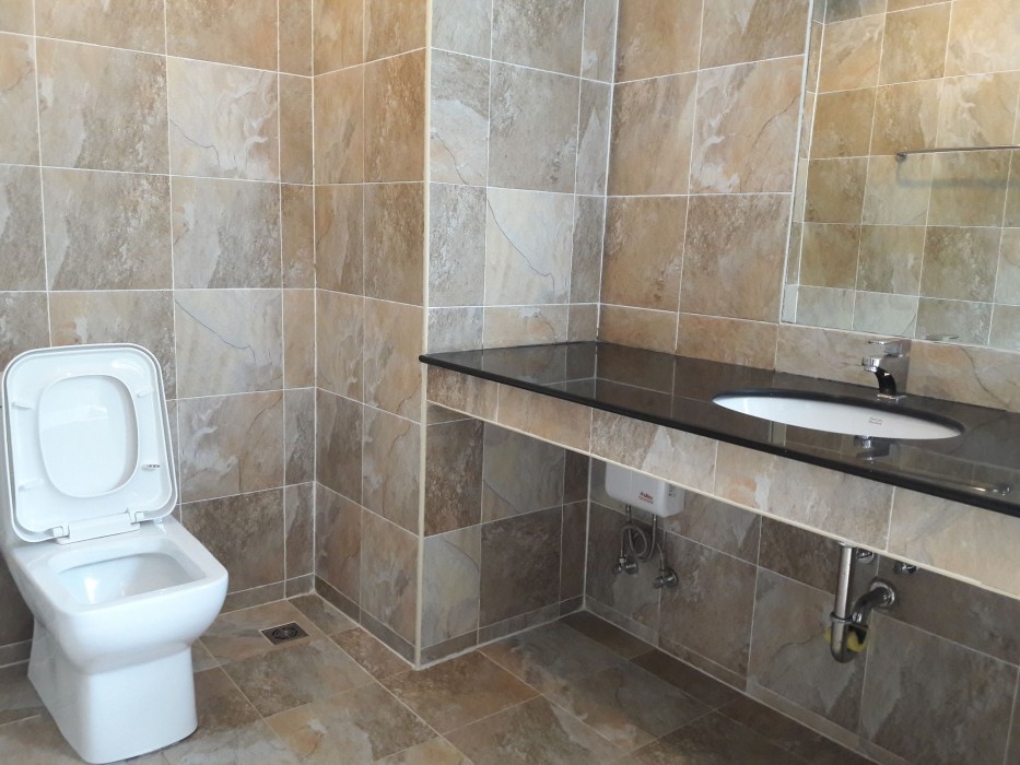 sakoo valley naithon beach