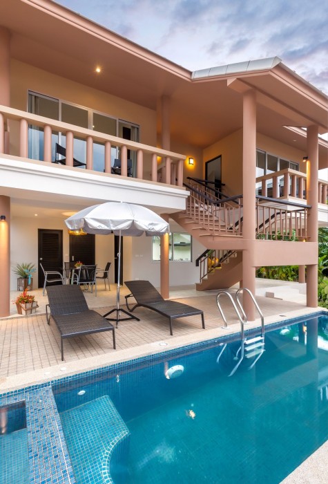 sakoo valley naithon beach