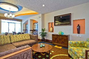 holiday inn express and suites denver east peoria street by ihg