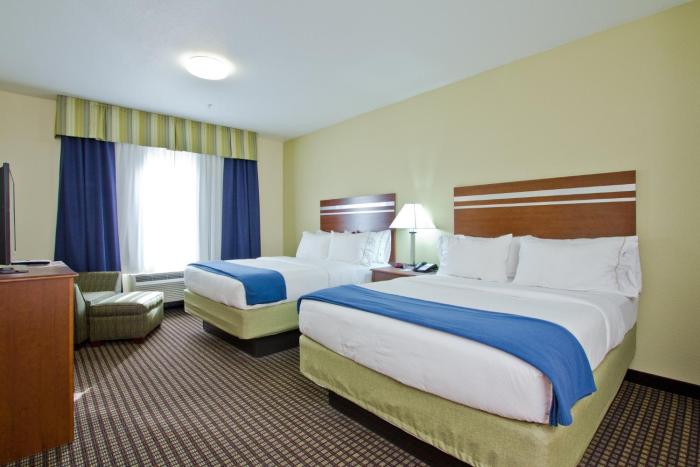 holiday inn express and suites denver east peoria street by ihg