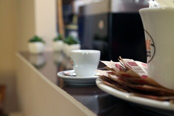 hotel sogni doro airport