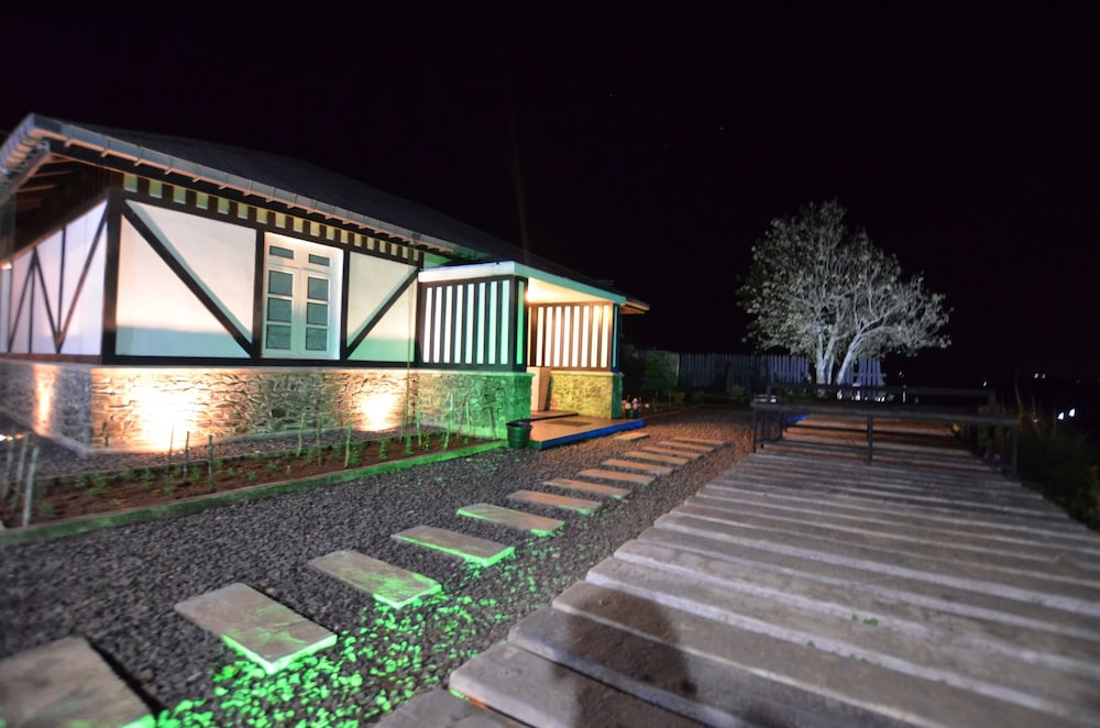 romance valley loversleap cottage