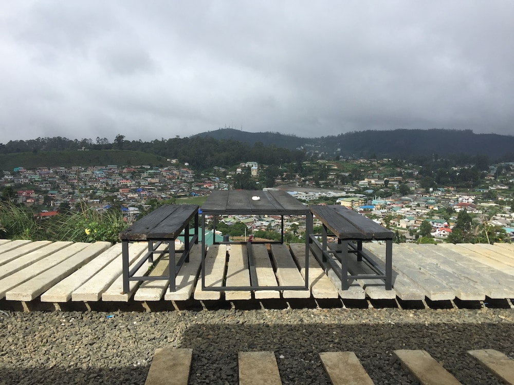 romance valley loversleap cottage