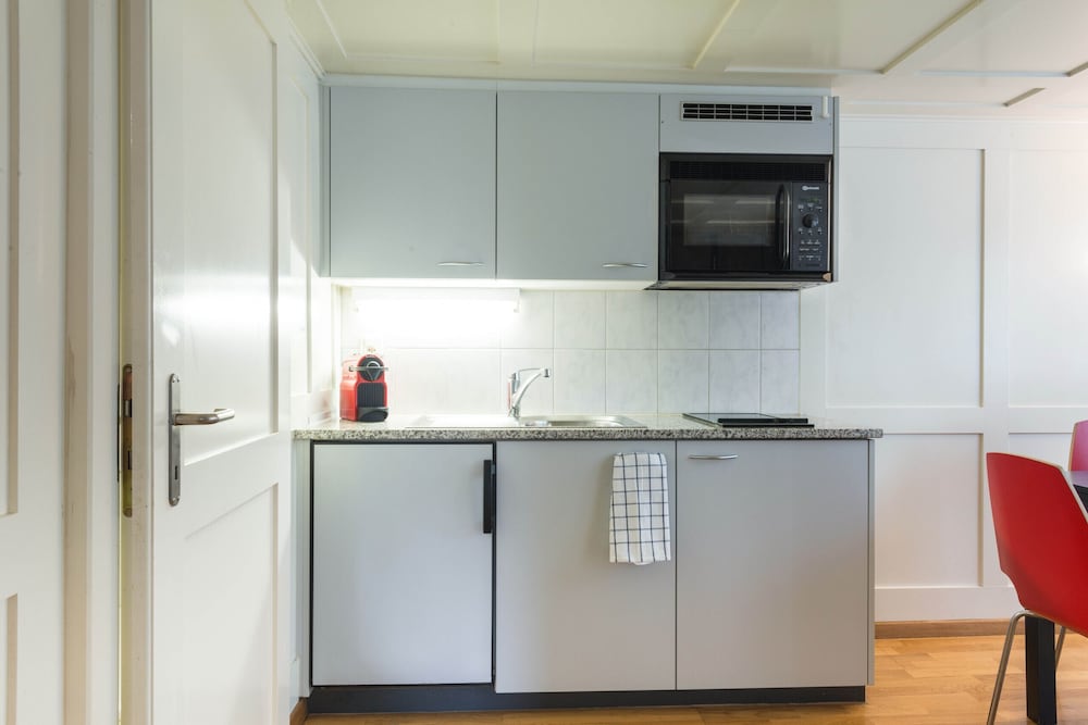 hitrental zeughausgasse apartments
