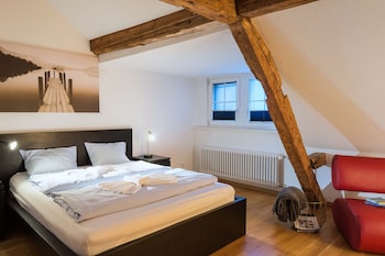 hitrental zeughausgasse apartments