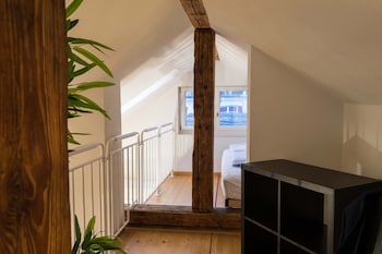 hitrental zeughausgasse apartments