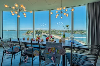 Fusion Resort Two Bedroom Suites,Treasure Island>>St. Pete Beach,3.5 star