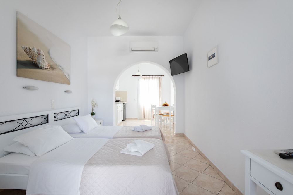 eleftheria hotel