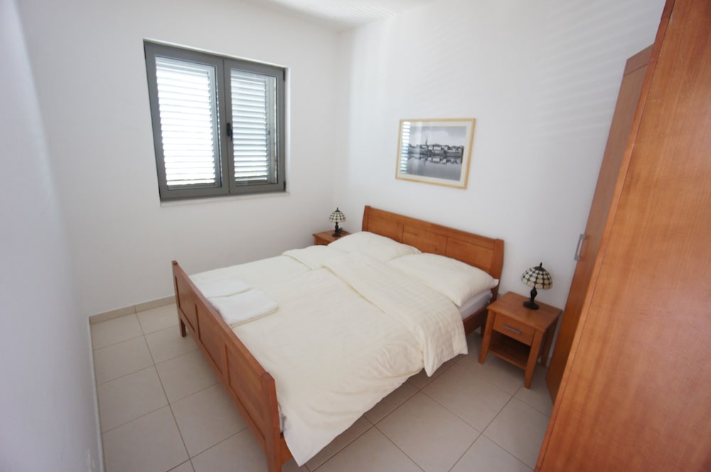 apartments becici sunset