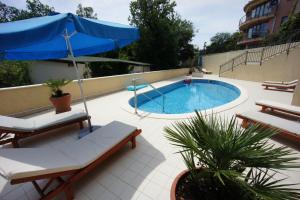 apartments becici sunset