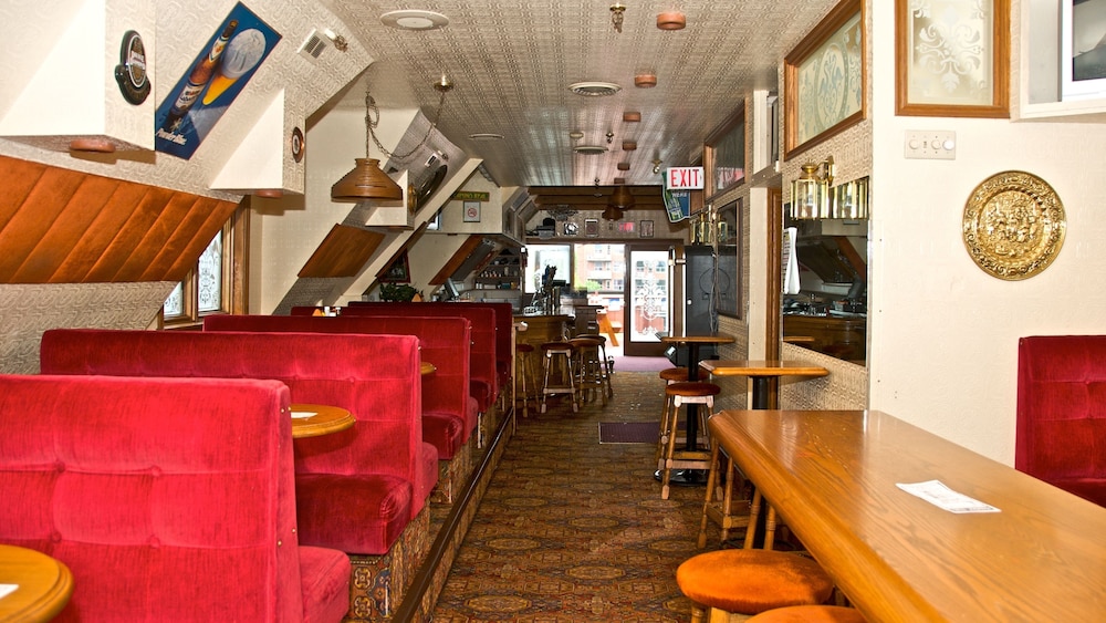 madison manor boutique hotel