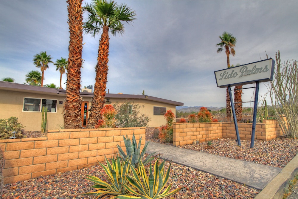 lido palms resort and spa