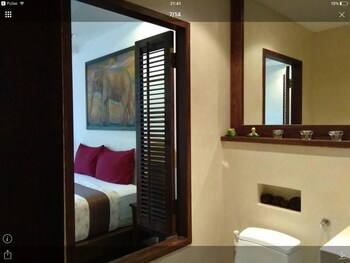 away las tortugas beachfront