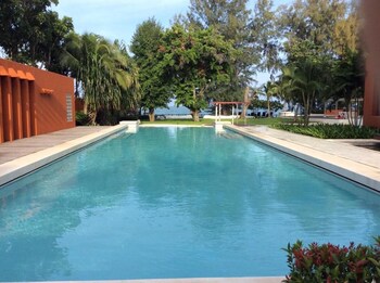 away las tortugas beachfront