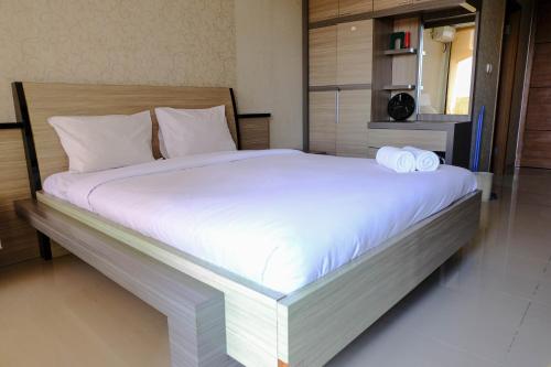 stylish and comfortable studio at beverly dago apartment by travelio