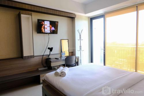 stylish and comfortable studio at beverly dago apartment by travelio