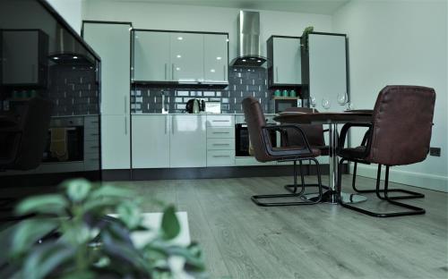 sapphire house apartments