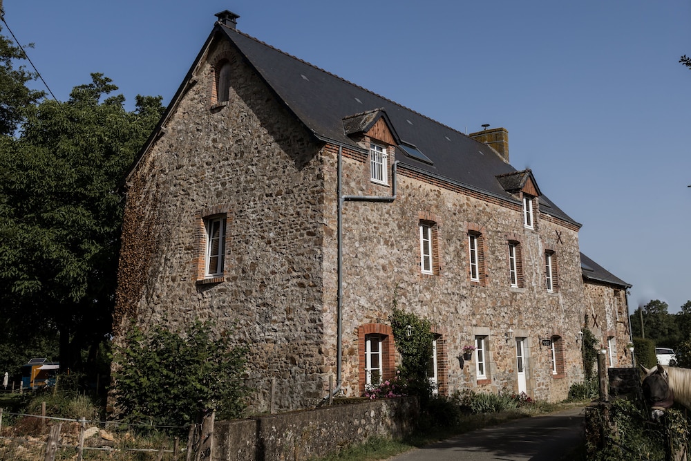 le moulin des forges chambres dhotes et roulottes