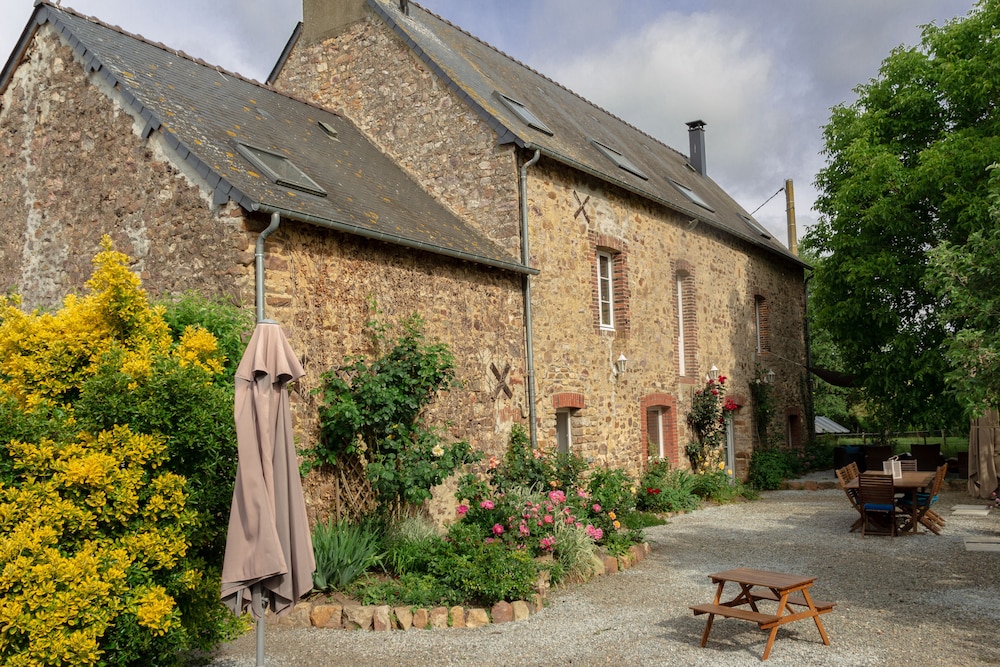 le moulin des forges chambres dhotes et roulottes