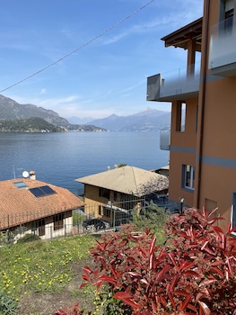 sosta sul lago