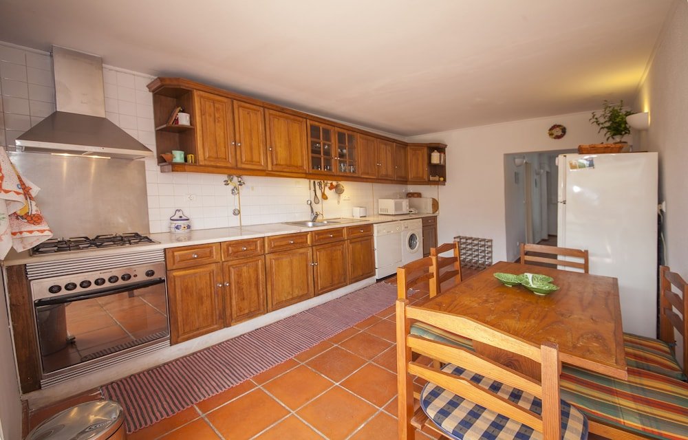 d10 ferragudo townhouse by dreamalgarve