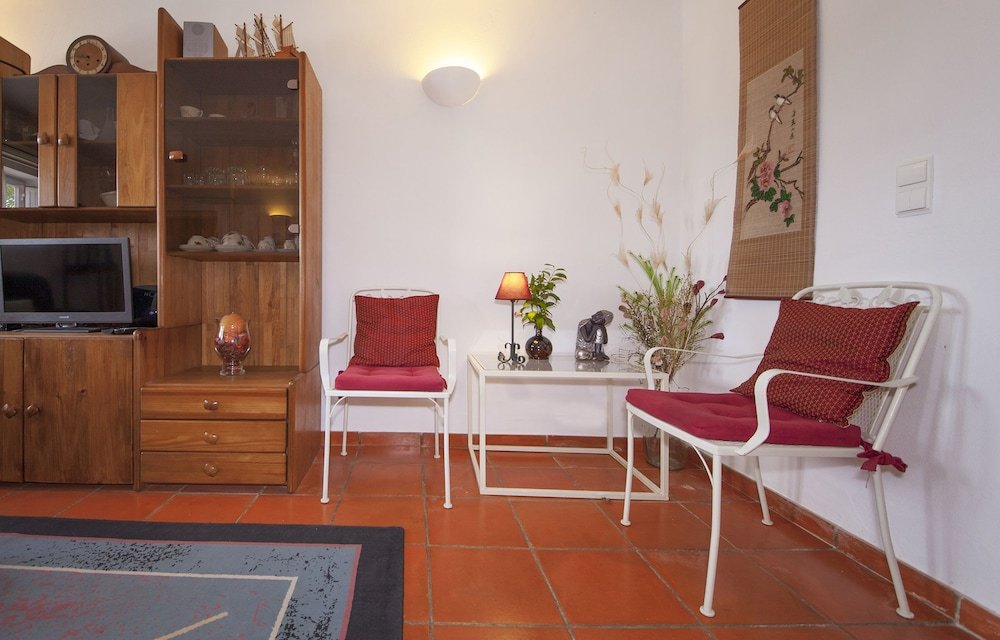 d10 ferragudo townhouse by dreamalgarve