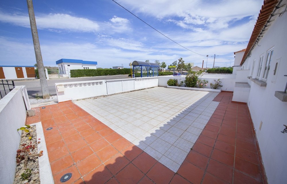 d10 ferragudo townhouse by dreamalgarve