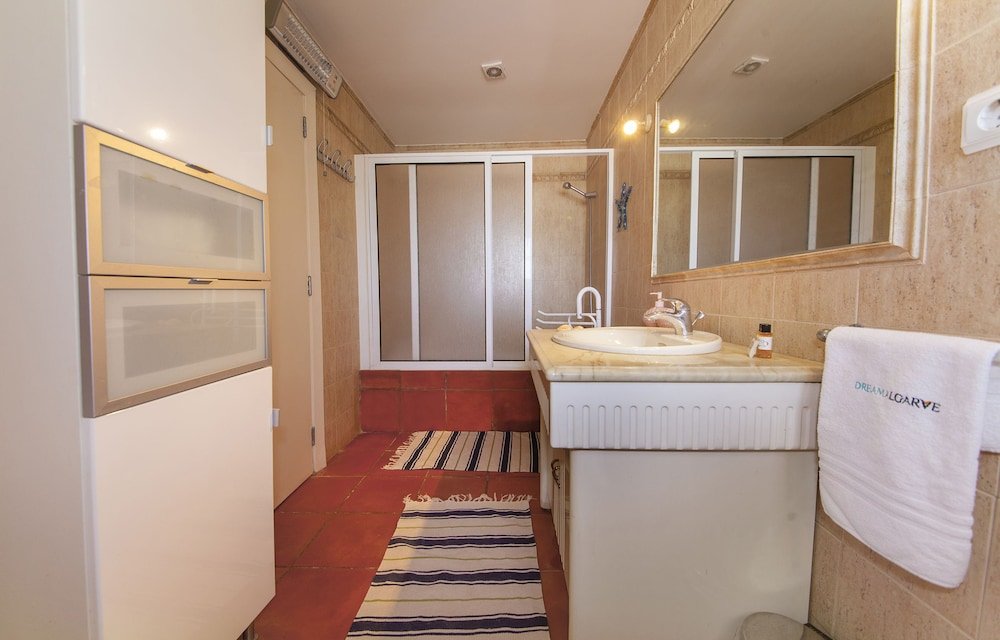 d10 ferragudo townhouse by dreamalgarve