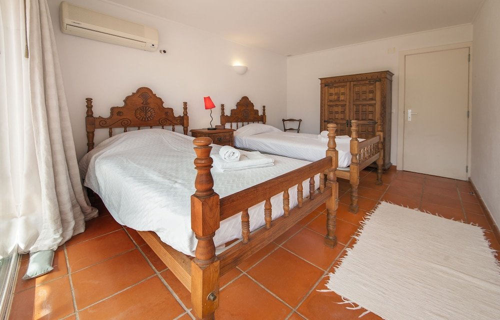 d10 ferragudo townhouse by dreamalgarve