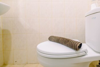 modern and cozy studio park view condominium apartment