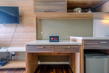 modern and cozy studio park view condominium apartment