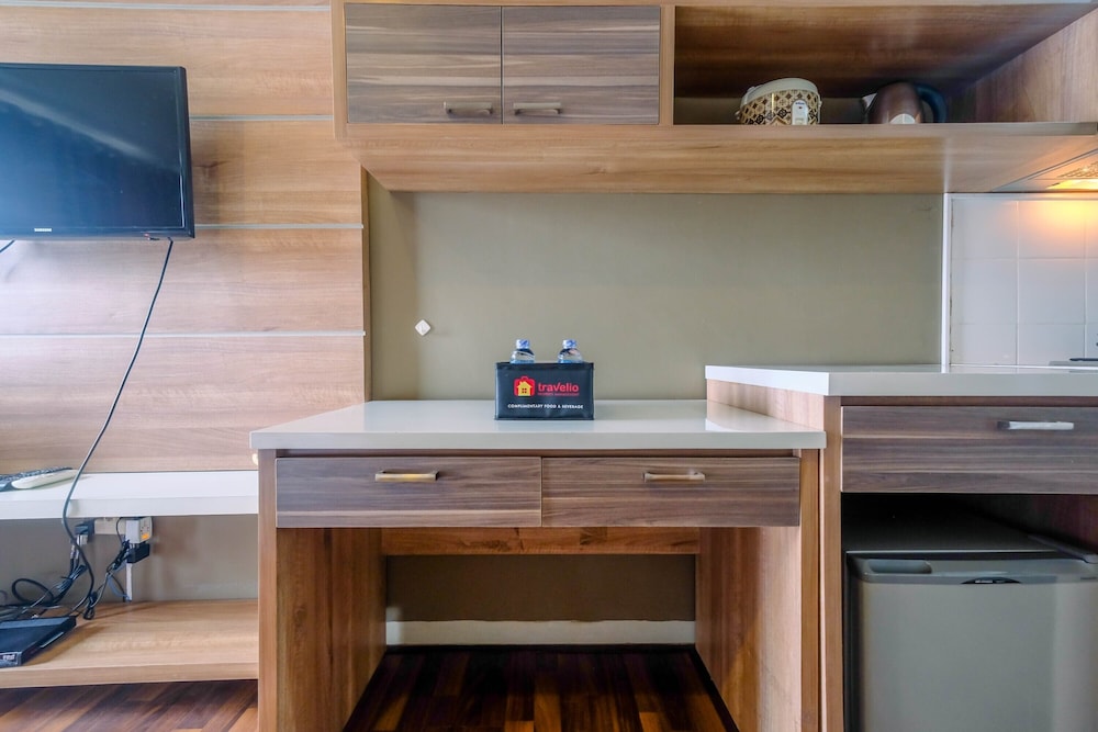 modern and cozy studio park view condominium apartment