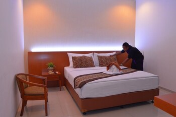 papyrus tropical hotel