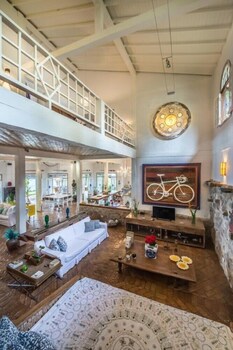 vila toro guest house