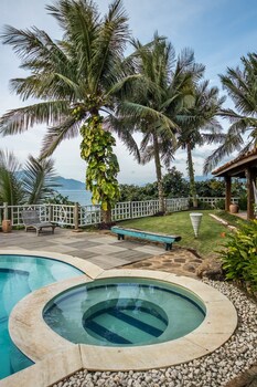 vila toro guest house