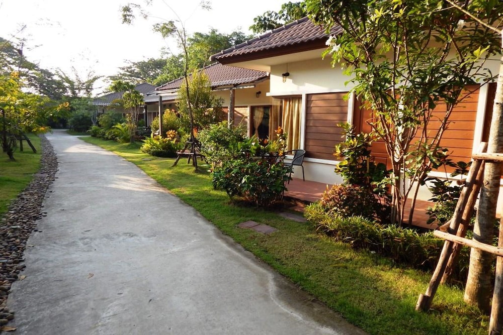 nongkhai tavilla resort and convention center